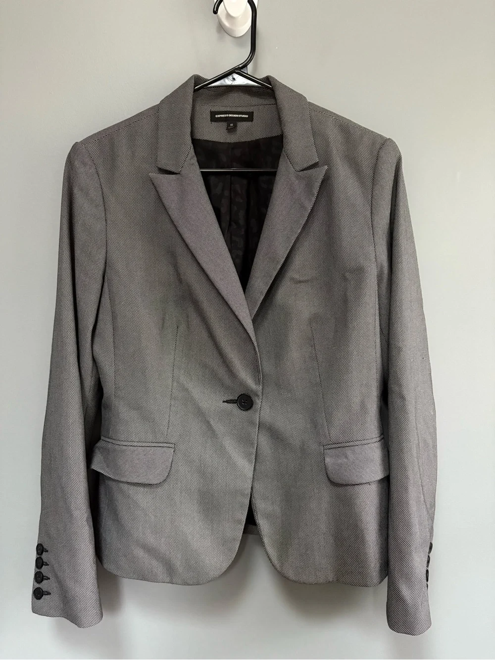 Express Classic Gray Women's Lined  Tailored Blazer Single-Button Size 10‎